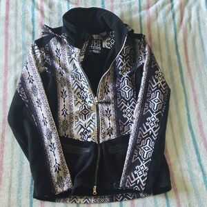 Stylish Black and White Patterned Women's Lightweight Jacket